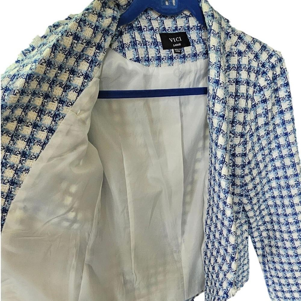 Vici Collection Blue Tweed Blazer Silver Buttons Frayed Trim Size Large - Picture 7 of 8